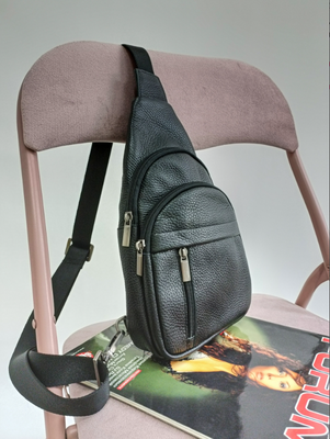 Мужская сумка-слинг Vesson 4716 черная  4716 фото